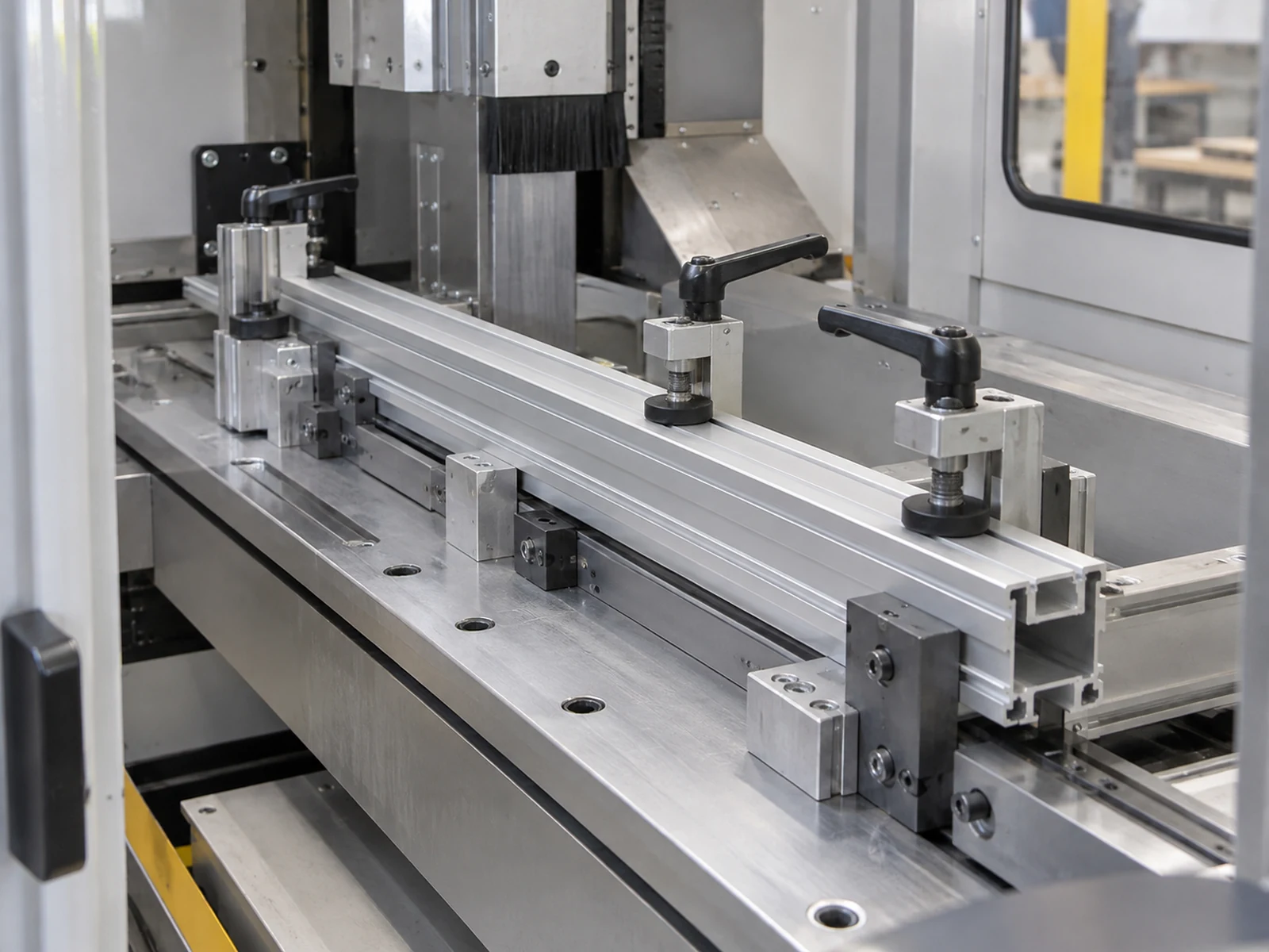 Illustrative context for saw sensor mode